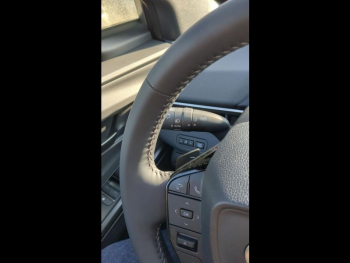 Photo 19 du bon plan TOYOTA bZ4X 224ch 11kW Grande Autonomie Design MC25 occasion à 36900 €