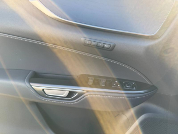 Photo 23 du bon plan LEXUS NX 450h+ Executive 4WD occasion à 53990 €