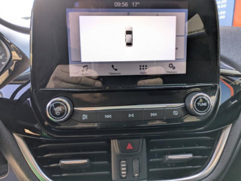 Photo 13 du bon plan FORD Fiesta 1.0 EcoBoost 100ch Stop&Start Trend 5p occasion à 10400 €