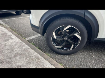 Photo 4 du bon plan NISSAN Juke 1.6 Hybrid 143ch N-Connecta 2022.5 occasion à 19490 €