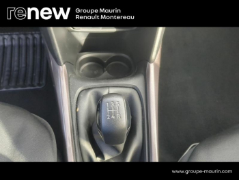 Photo 31 du bon plan PEUGEOT 2008 1.6 BlueHDi 100ch Active occasion à 10490 €