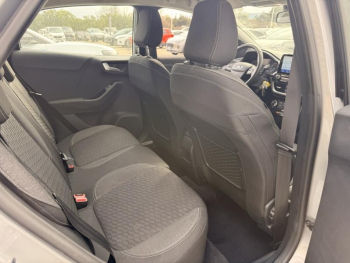 Photo 22 du bon plan FORD Puma 1.0 Flexifuel 125ch S&S mHEV Titanium occasion à 17400 €