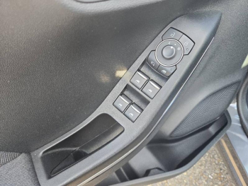 Photo 19 du bon plan FORD Puma 1.0 EcoBoost 125ch S&S mHEV Titanium Powershift occasion à 18490 €