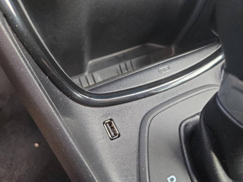 Photo 33 du bon plan FORD Puma 1.0 EcoBoost 125ch S&S mHEV Titanium Powershift occasion à 18490 €