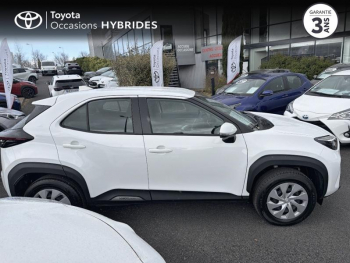Photo 17 du bon plan TOYOTA Yaris CROSS 116H 2WD DYNAMIC RAC 2025 occasion à 22490 €