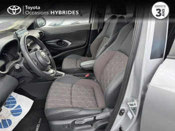 Photo 11 du bon plan TOYOTA Yaris Cross 116h Collection AWD-i MY22 occasion à 23990 €