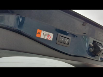 Photo 25 du bon plan TOYOTA C-HR 2.0 Hybride Rechargeable 225ch Design NG23 occasion à 35200 €