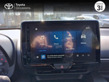 Photo 15 du bon plan TOYOTA Yaris 120 VVT-i Dynamic Business 5p MY22 occasion à 16890 €