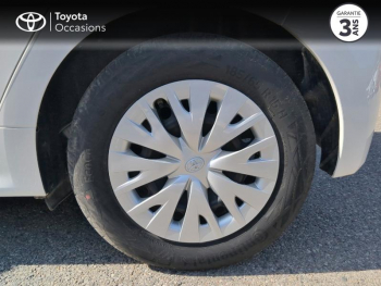 Photo 16 du bon plan TOYOTA Yaris 120 VVT-i Dynamic Business 5p MY22 occasion à 16890 €