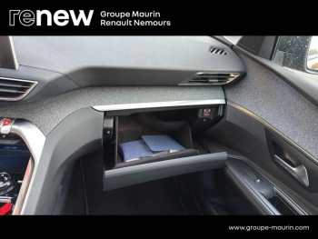 Photo 29 du bon plan PEUGEOT 3008 1.2 PureTech 130ch Active S&S EAT6 occasion à 14900 €