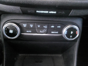 Photo 15 du bon plan FORD Fiesta Active 1.0 EcoBoost 125ch mHEV Active X occasion à 16900 €