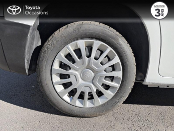 Photo 14 du bon plan TOYOTA PROACE CITY Medium 130 D-4D Business BVA RC23 occasion à 16980 €