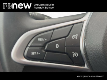 Photo 22 du bon plan RENAULT Clio 1.6 E-Tech 145ch full hybrid Evolution occasion à 16700 €