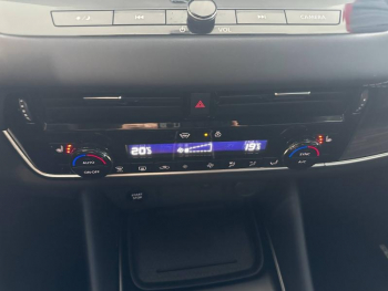 Photo 22 du bon plan NISSAN Qashqai e-POWER 190ch Tekna 2022 occasion à 26990 €