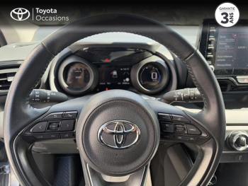 Photo 13 du bon plan TOYOTA Yaris 70 VVT-i Design 5p MY22 occasion à 16990 €