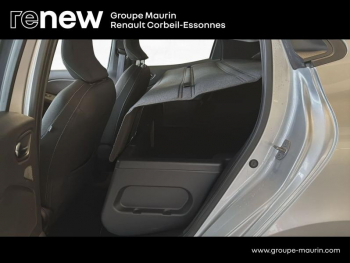 Photo 11 du bon plan RENAULT Clio 1.6 E-Tech full hybrid 145 Evolution occasion à 15970 €