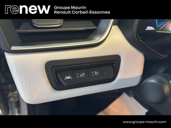 Photo 17 du bon plan RENAULT Clio 1.6 E-Tech full hybrid 145 Evolution occasion à 15970 €
