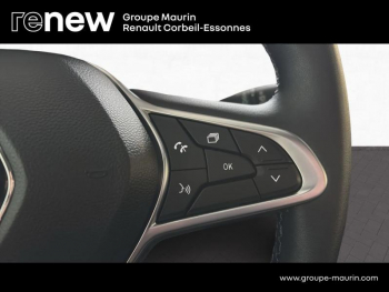 Photo 19 du bon plan RENAULT Clio 1.6 E-Tech full hybrid 145 Evolution occasion à 15970 €