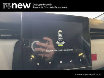 Photo 23 du bon plan RENAULT Clio 1.6 E-Tech full hybrid 145 Evolution occasion à 15970 €