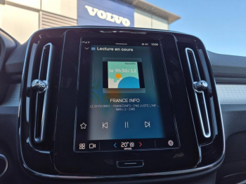 Photo 19 du bon plan VOLVO XC40 B3 163ch Start DCT 7 occasion à 29890 €