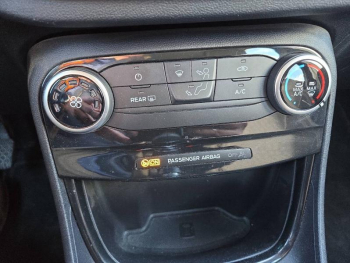 Photo 29 du bon plan FORD Puma 1.0 Flexifuel 125ch S&S mHEV Titanium occasion à 19250 €