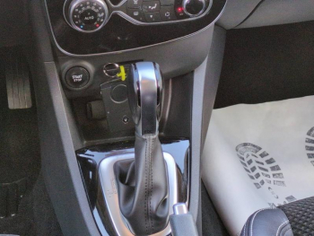 Photo 21 du bon plan RENAULT Clio Estate 1.2 TCe 120ch energy Intens EDC occasion à 10990 €