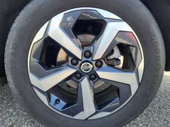 Photo 6 du bon plan NISSAN Qashqai 1.3 Mild Hybrid 158ch Tekna 4x4 Xtronic 2022 occasion à 24790 €