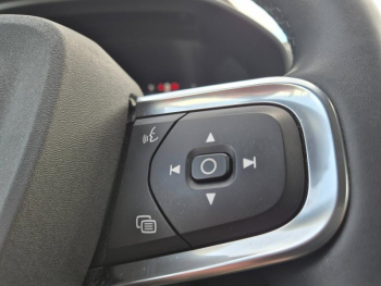 Photo 24 du bon plan VOLVO XC40 B3 163ch Start DCT 7 occasion à 27400 €