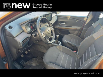 Photo 11 du bon plan DACIA Sandero 1.0 TCe 90ch Stepway Confort occasion à 12990 €