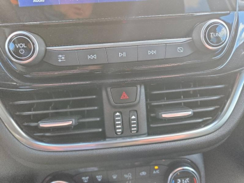 Photo 28 du bon plan FORD Puma 1.0 EcoBoost 125ch mHEV Titanium occasion à 13790 €