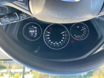 Photo 22 du bon plan HONDA HR-V 1.5 i-VTEC 130ch Exclusive occasion à 14990 €