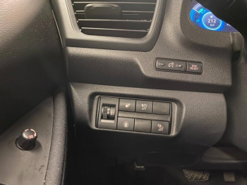 Photo 13 du bon plan NISSAN Leaf 150ch 40kWh Acenta 22 occasion à 13990 €