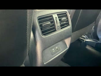 Photo 26 du bon plan NISSAN Qashqai e-POWER 190ch Tekna+ 2022 occasion à 30890 €