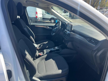 Photo 14 du bon plan FORD Kuga 2.5 Duratec 190ch FHEV E85 Titanium BVA occasion à 25590 €