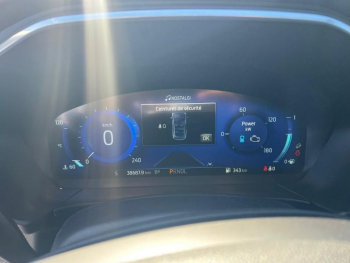 Photo 19 du bon plan FORD Kuga 2.5 Duratec 190ch FHEV E85 Titanium BVA occasion à 25590 €