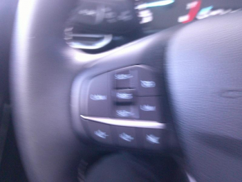 Photo 13 du bon plan FORD Puma 1.0 Flexifuel 125ch S&S mHEV Titanium occasion à 18900 €