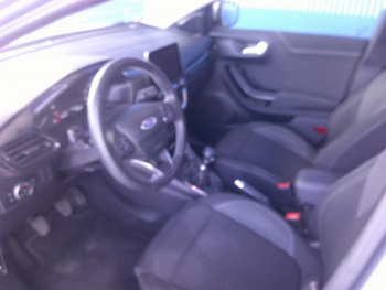 Photo 18 du bon plan FORD Puma 1.0 Flexifuel 125ch S&S mHEV Titanium occasion à 18900 €