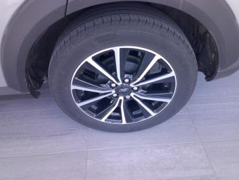 Photo 21 du bon plan FORD Puma 1.0 Flexifuel 125ch S&S mHEV Titanium occasion à 18900 €