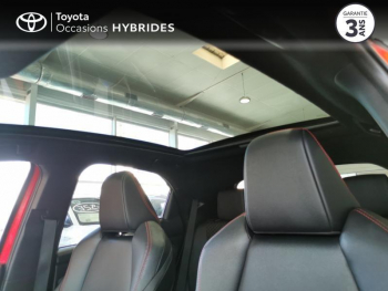 Photo 16 du bon plan TOYOTA Yaris 116h Première 5p occasion à 19990 €