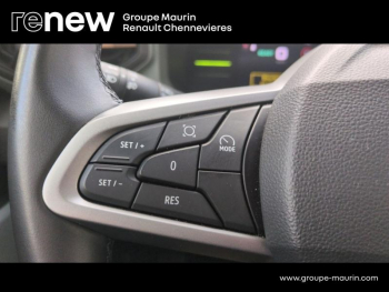 Photo 18 du bon plan DACIA Duster 1.6 hybrid 140ch Extreme occasion à 24490 €