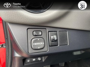 Photo 22 du bon plan TOYOTA Yaris 70 VVT-i France Business 5p RC19 occasion à 12990 €