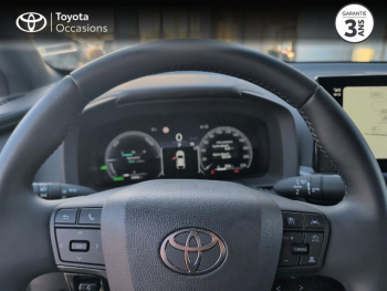 Photo 13 du bon plan TOYOTA C-HR 2.0 Hybride 200ch Design NG23 occasion à 30990 €
