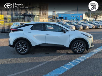 Photo 17 du bon plan TOYOTA C-HR 2.0 Hybride 200ch Design NG23 occasion à 30990 €