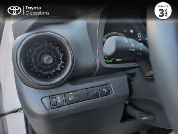 Photo 21 du bon plan TOYOTA C-HR 2.0 Hybride 200ch Design NG23 occasion à 30990 €