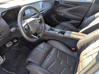 Photo 8 du bon plan DS DS 4 PureTech 130ch Opéra Automatique occasion à 24490 €