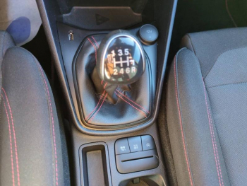 Photo 11 du bon plan FORD Fiesta 1.0 Flexifuel 95ch ST-Line X 5p occasion à 17490 €