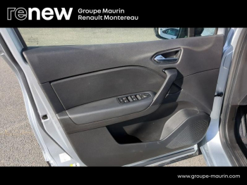 Photo 22 du bon plan RENAULT Captur 1.6 E-Tech hybride 145ch Equilibre occasion à 20990 €