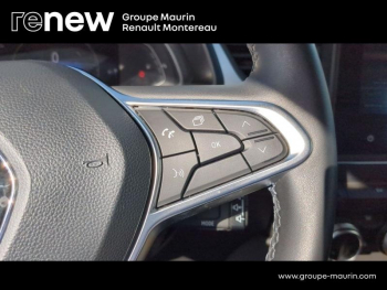 Photo 28 du bon plan RENAULT Captur 1.6 E-Tech hybride 145ch Equilibre occasion à 20990 €