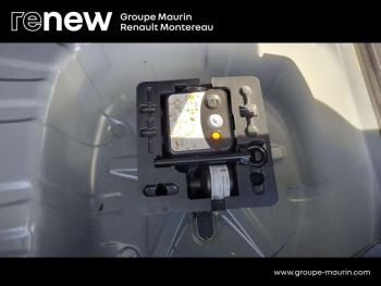 Photo 15 du bon plan RENAULT Captur 1.3 TCe mild hybrid 140ch Evolution EDC occasion à 21490 €