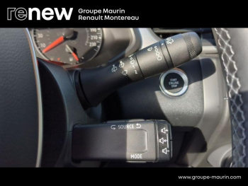 Photo 27 du bon plan RENAULT Captur 1.3 TCe mild hybrid 140ch Evolution EDC occasion à 21490 €